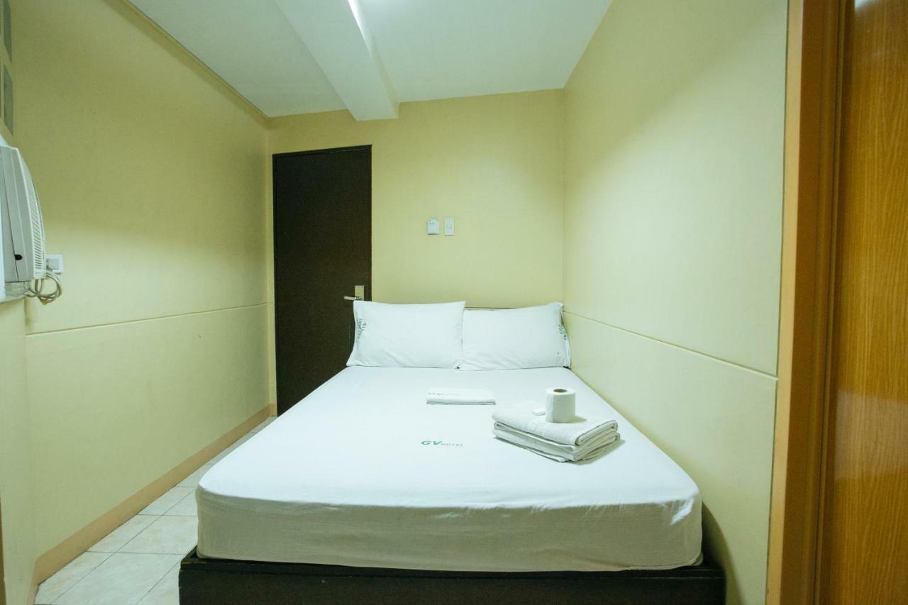 Gv Hotel - Talisay City Extérieur photo