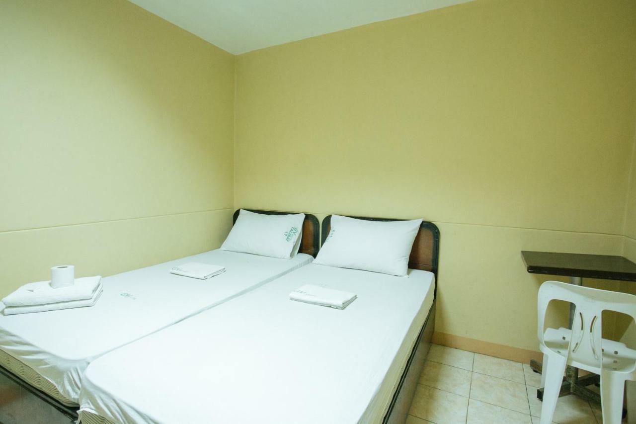 Gv Hotel - Talisay City Extérieur photo