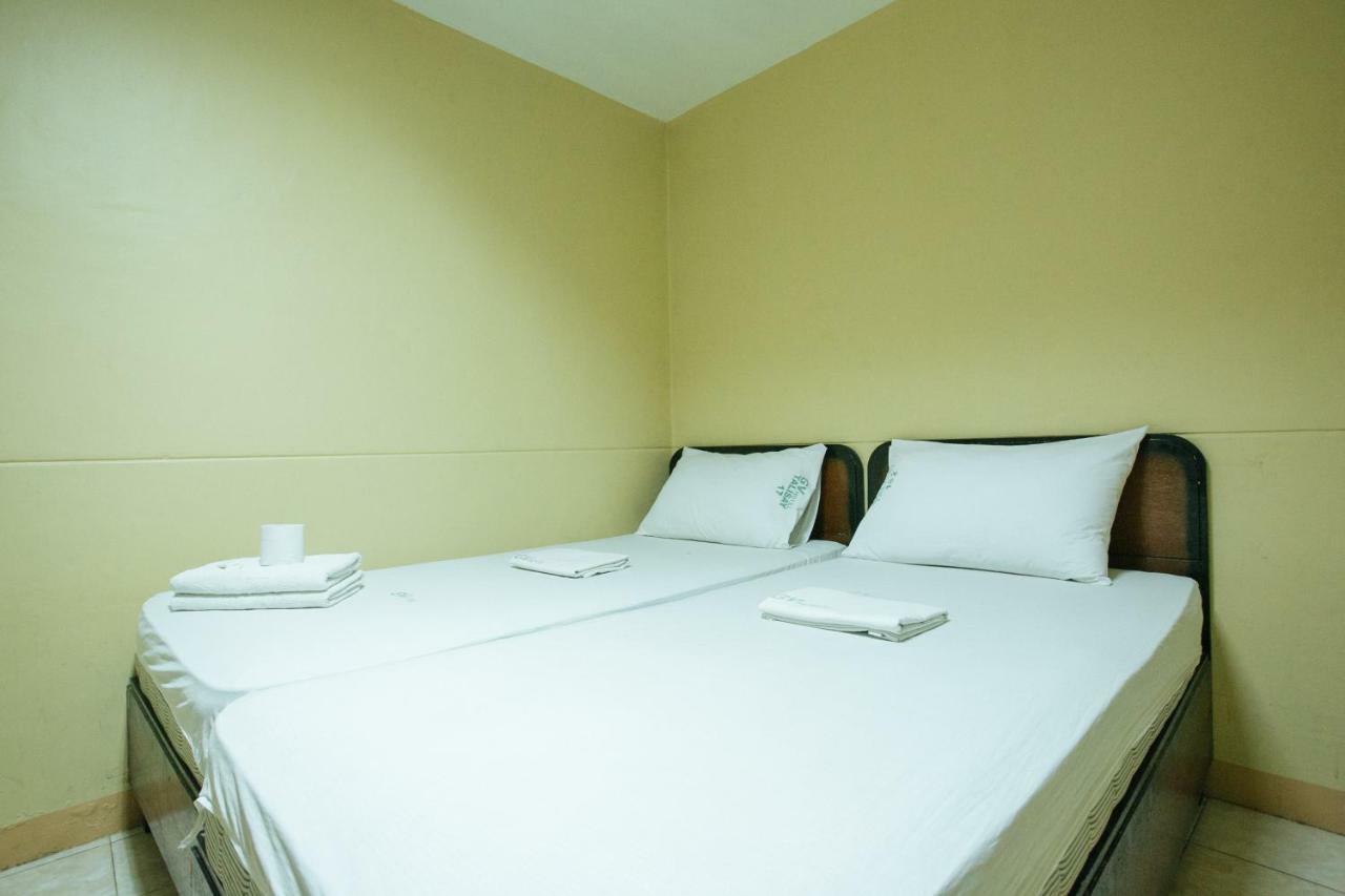 Gv Hotel - Talisay City Extérieur photo