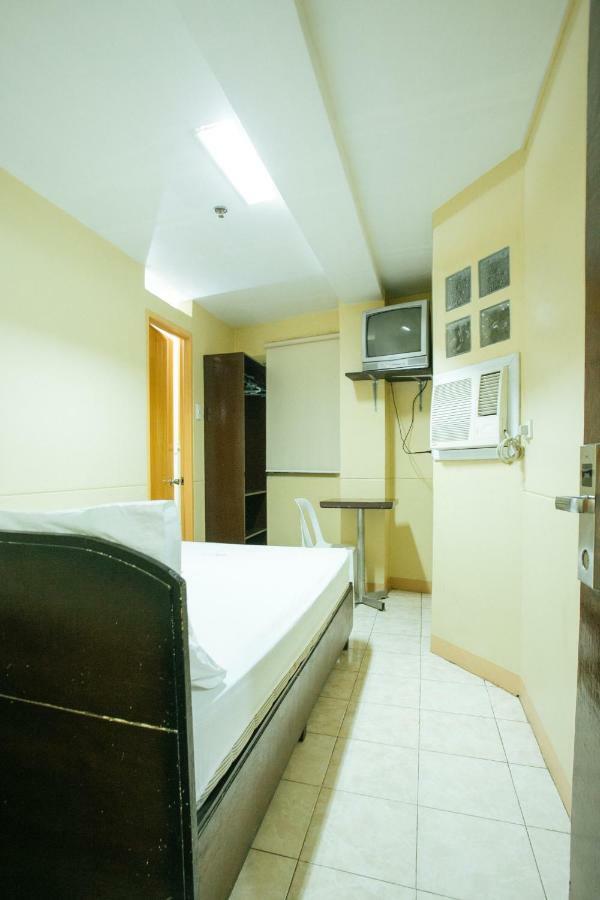 Gv Hotel - Talisay City Extérieur photo